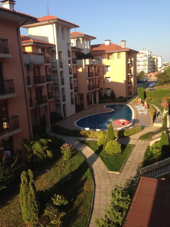 Gardenia Apartments Primorsko Exterior photo